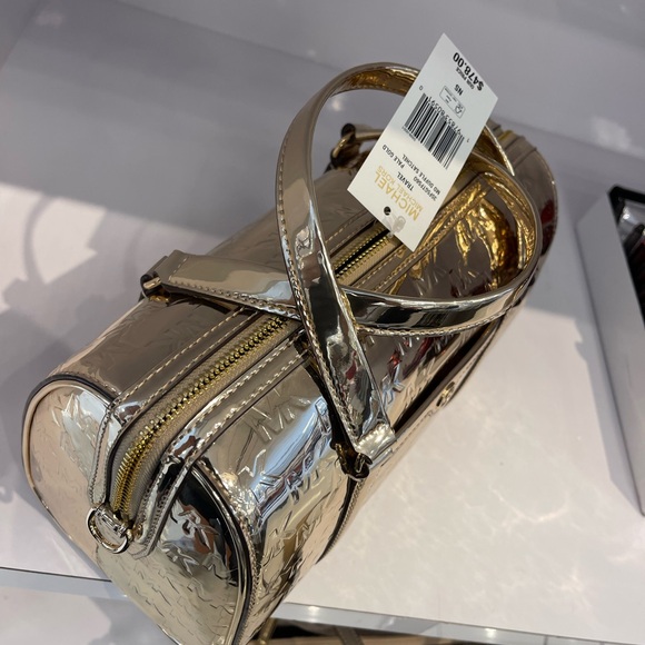 MICHAEL KORS Jet Set Medium Metallic Logo Debossed Satchel
Pale Gold 
NWT - Picture 4 of 16